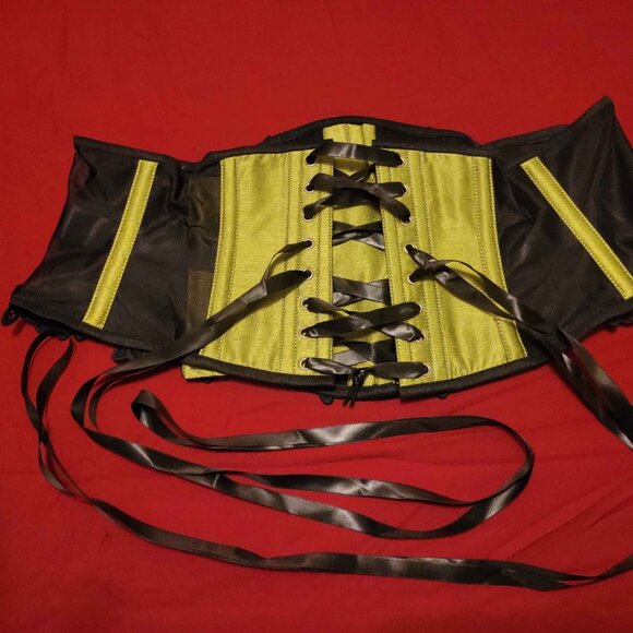 CorsetStory Green Underbust Corset With Black Mesh - Picture 2 of 5